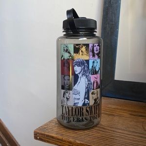 Taylor Swift water bottle